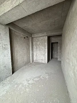 Satılır 3 otaqlı mənzil 130 m²