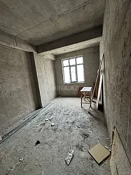 Satılır 3 otaqlı mənzil 130 m²