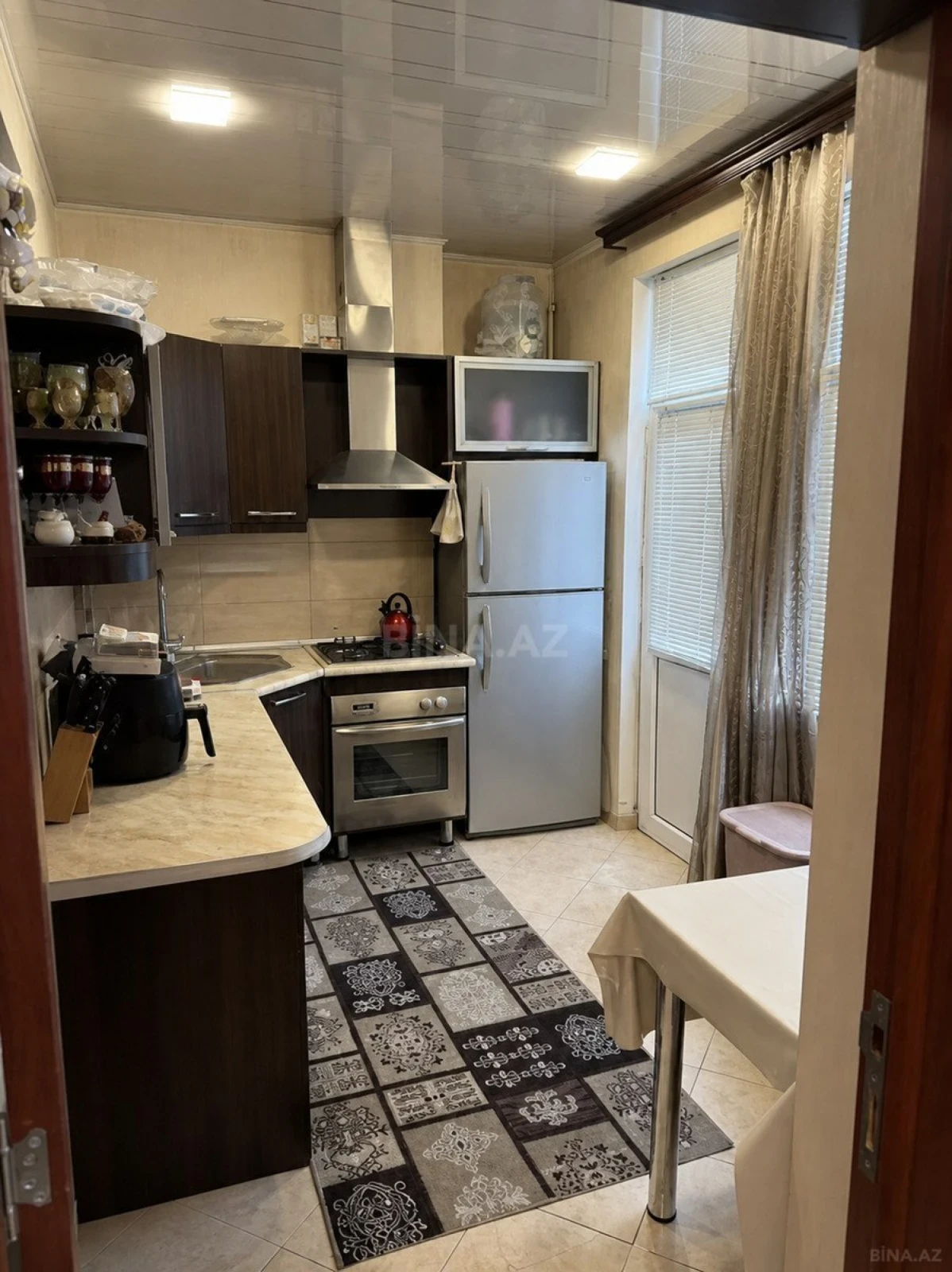 Satılır 2 otaqlı mənzil 60 m²