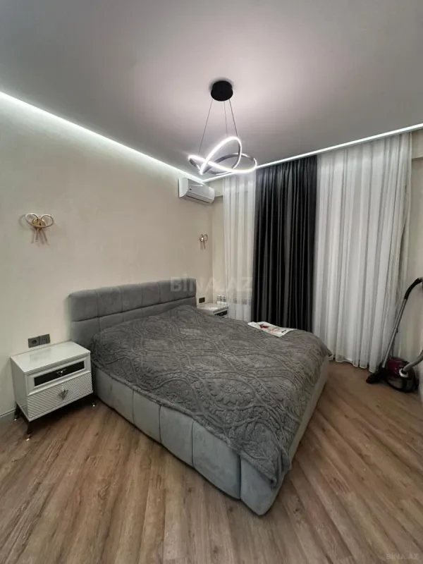 Kirayə verilir 2 otaqlı mənzil 70 m²