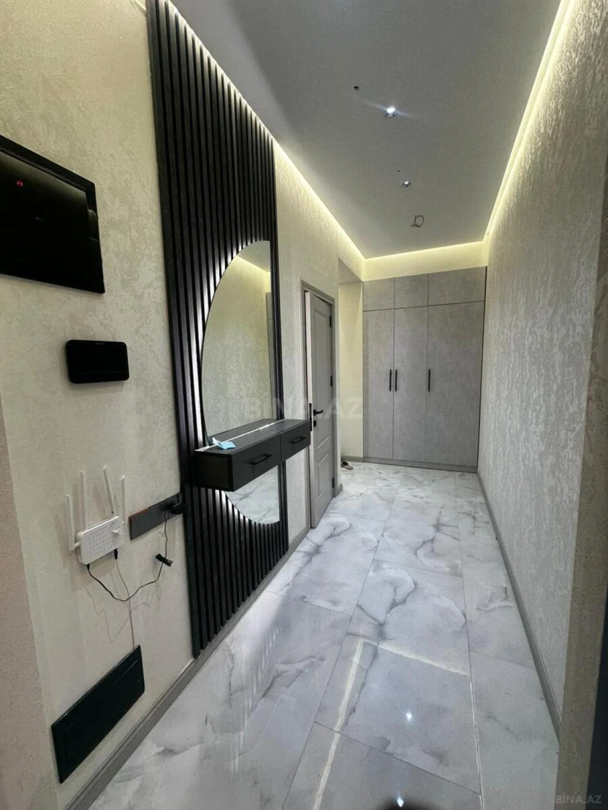 Kirayə verilir 2 otaqlı mənzil 70 m²