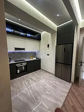 Kirayə verilir 2 otaqlı mənzil 70 m²