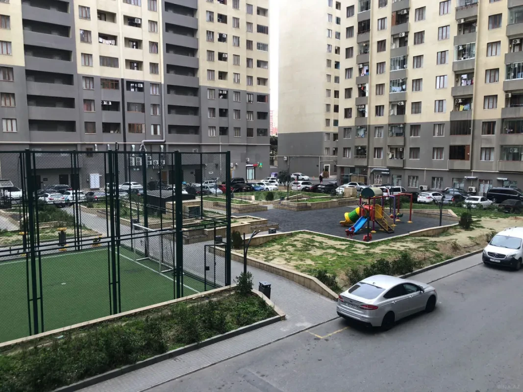 Satılır 2 otaqlı mənzil 53 m²