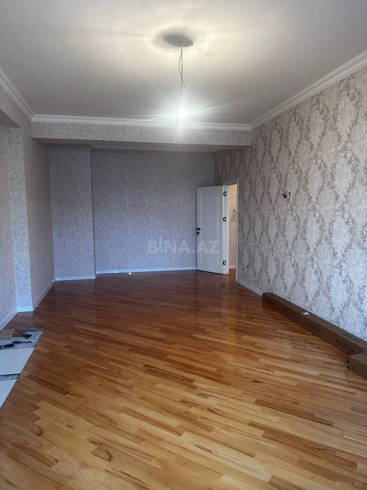 Satılır 3 otaqlı mənzil 83 m²