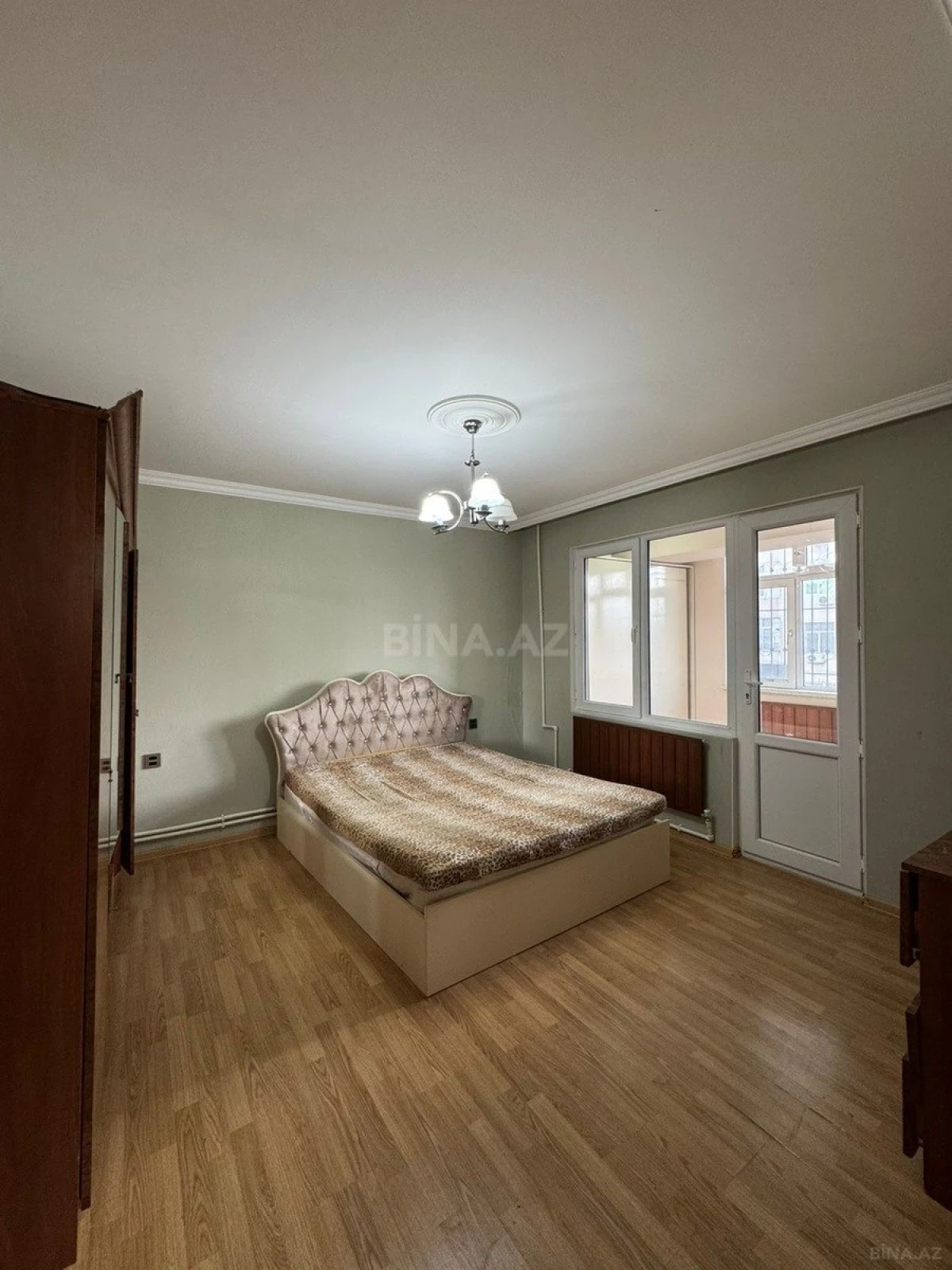 Satılır 3 otaqlı mənzil 80 m²