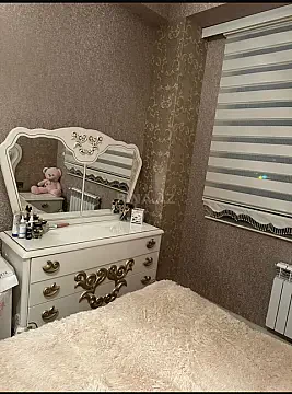 Kirayə verilir 2 otaqlı mənzil 90 m²