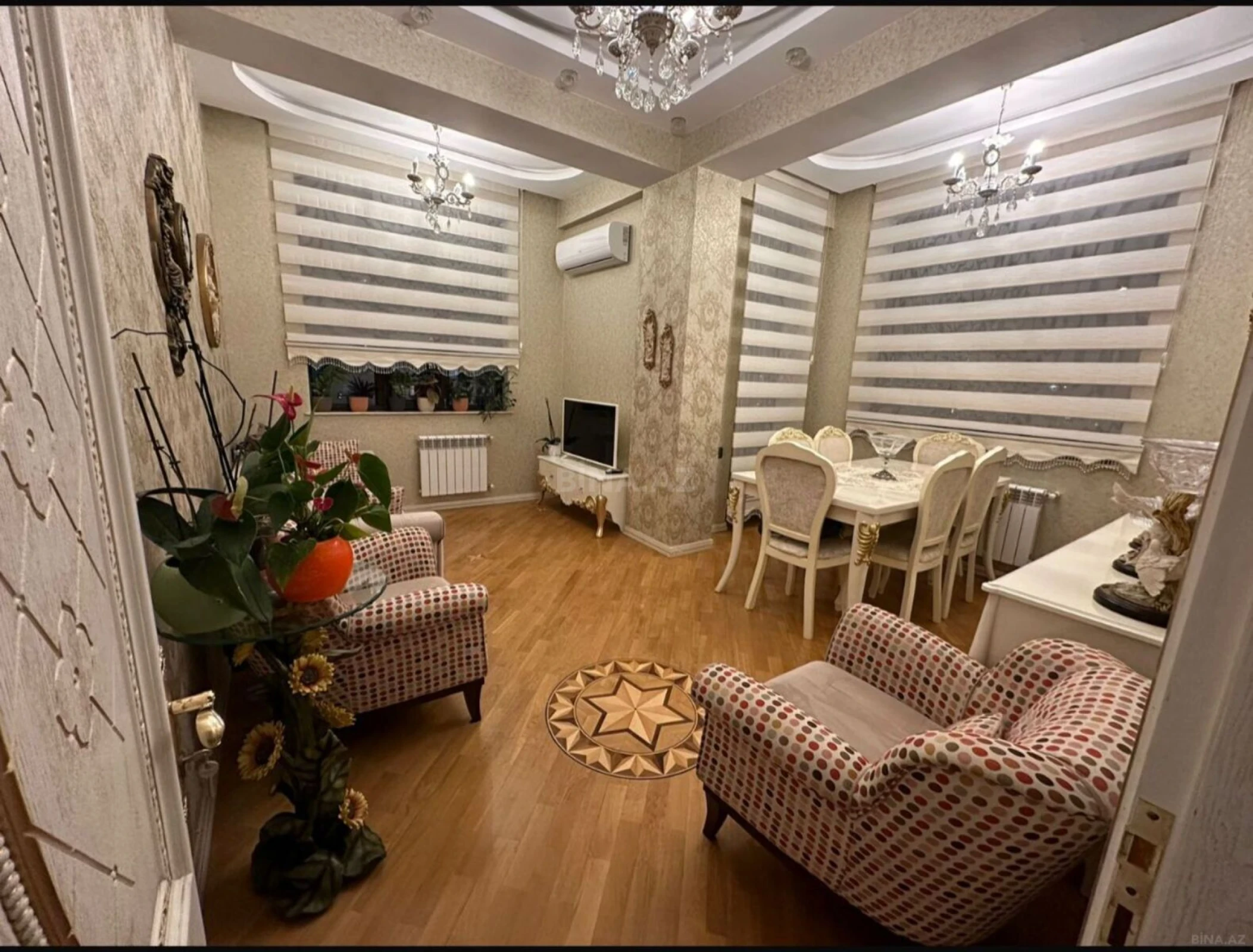 Kirayə verilir 2 otaqlı mənzil 90 m²