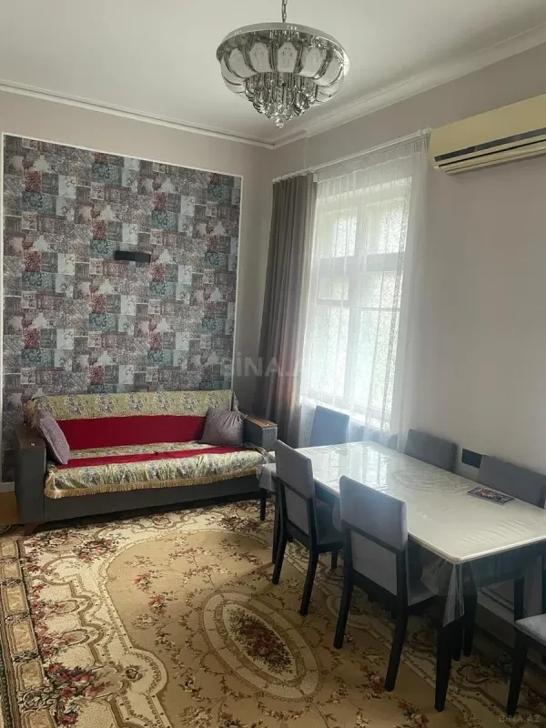 Kirayə verilir 2 otaqlı mənzil 50 m²