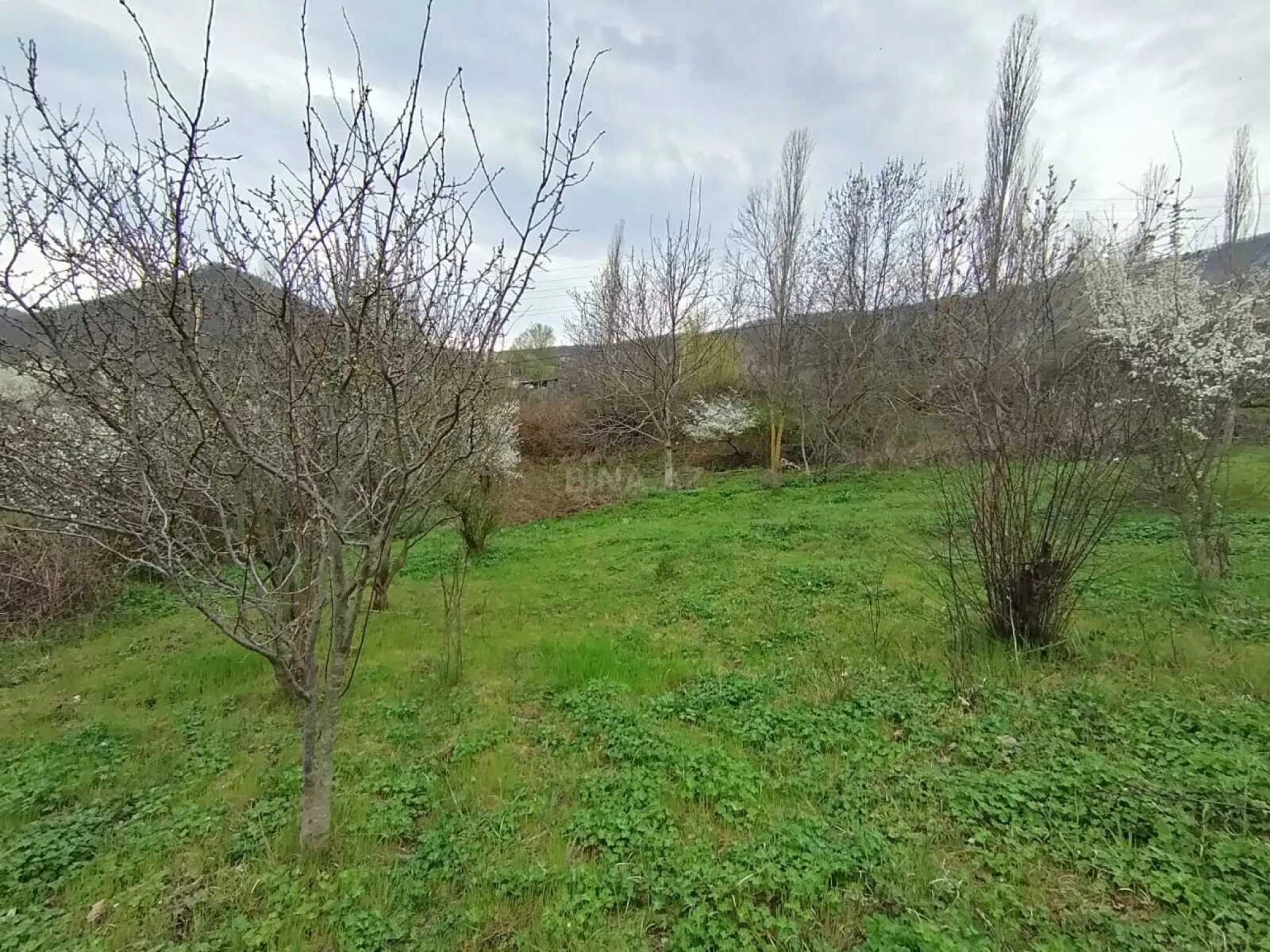 Satılır torpaq sahəsi 1 m²