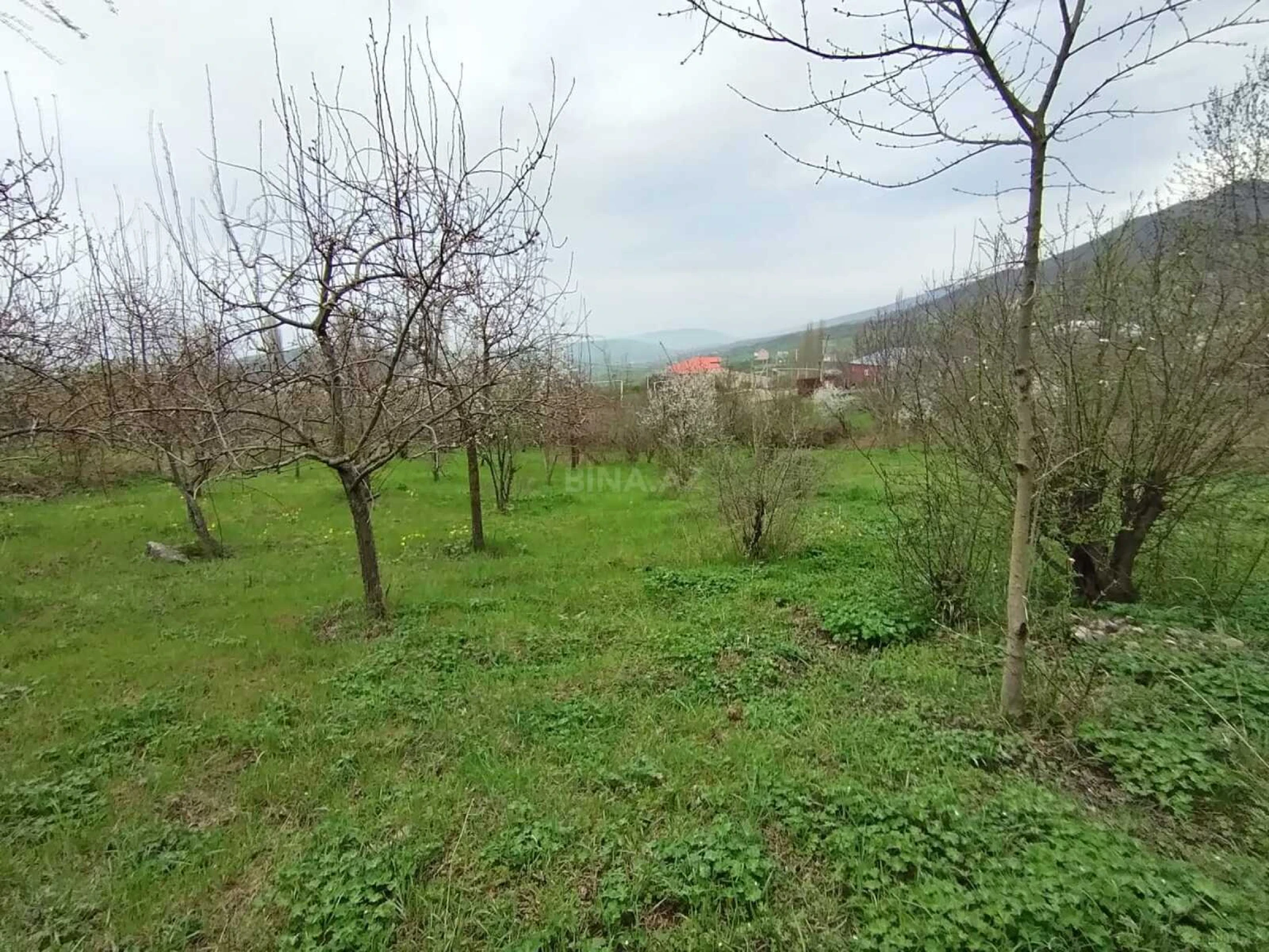 Satılır torpaq sahəsi 1 m²