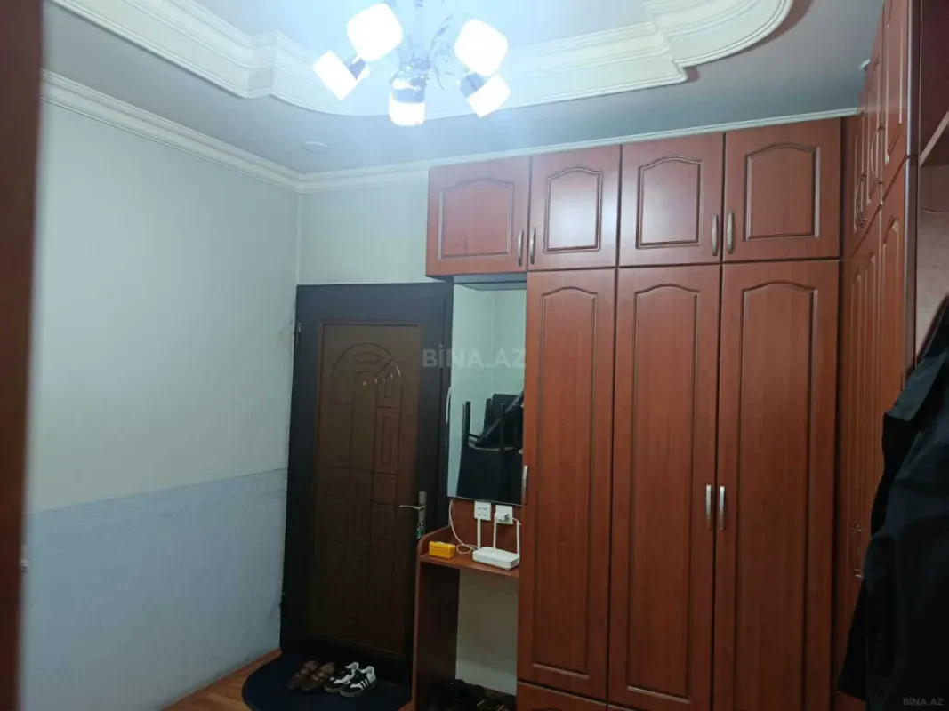 Kirayə verilir 2 otaqlı mənzil 90 m²