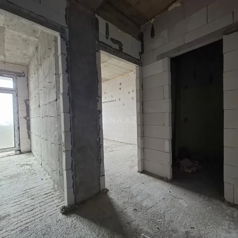 Satılır 1 otaqlı mənzil 38 m²