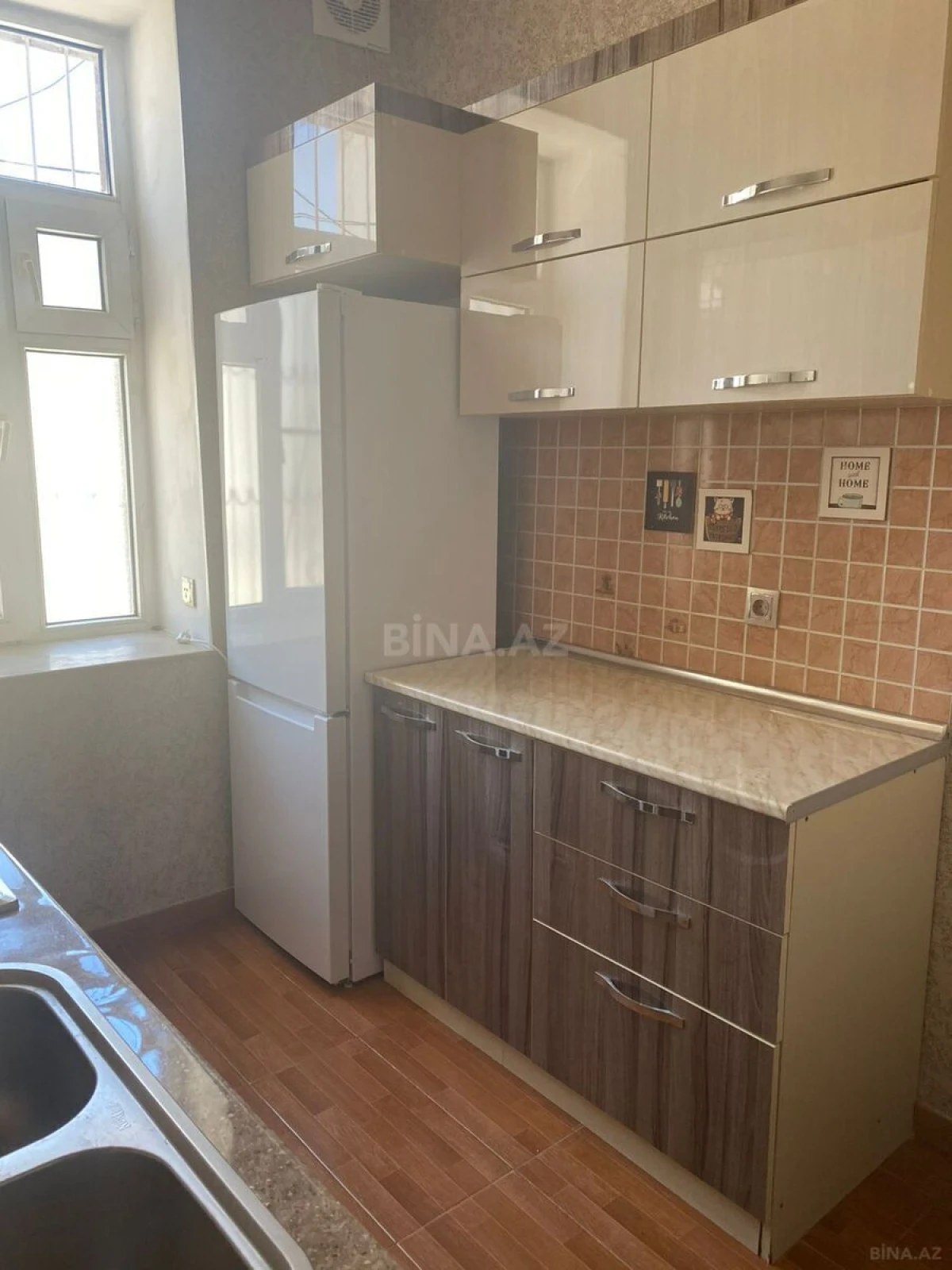 Kirayə verilir 3 otaqlı mənzil 90 m²