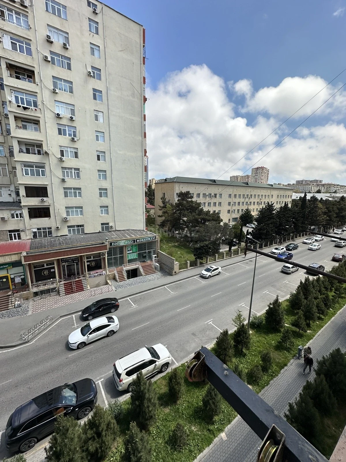 Satılır 3 otaqlı mənzil 65 m²