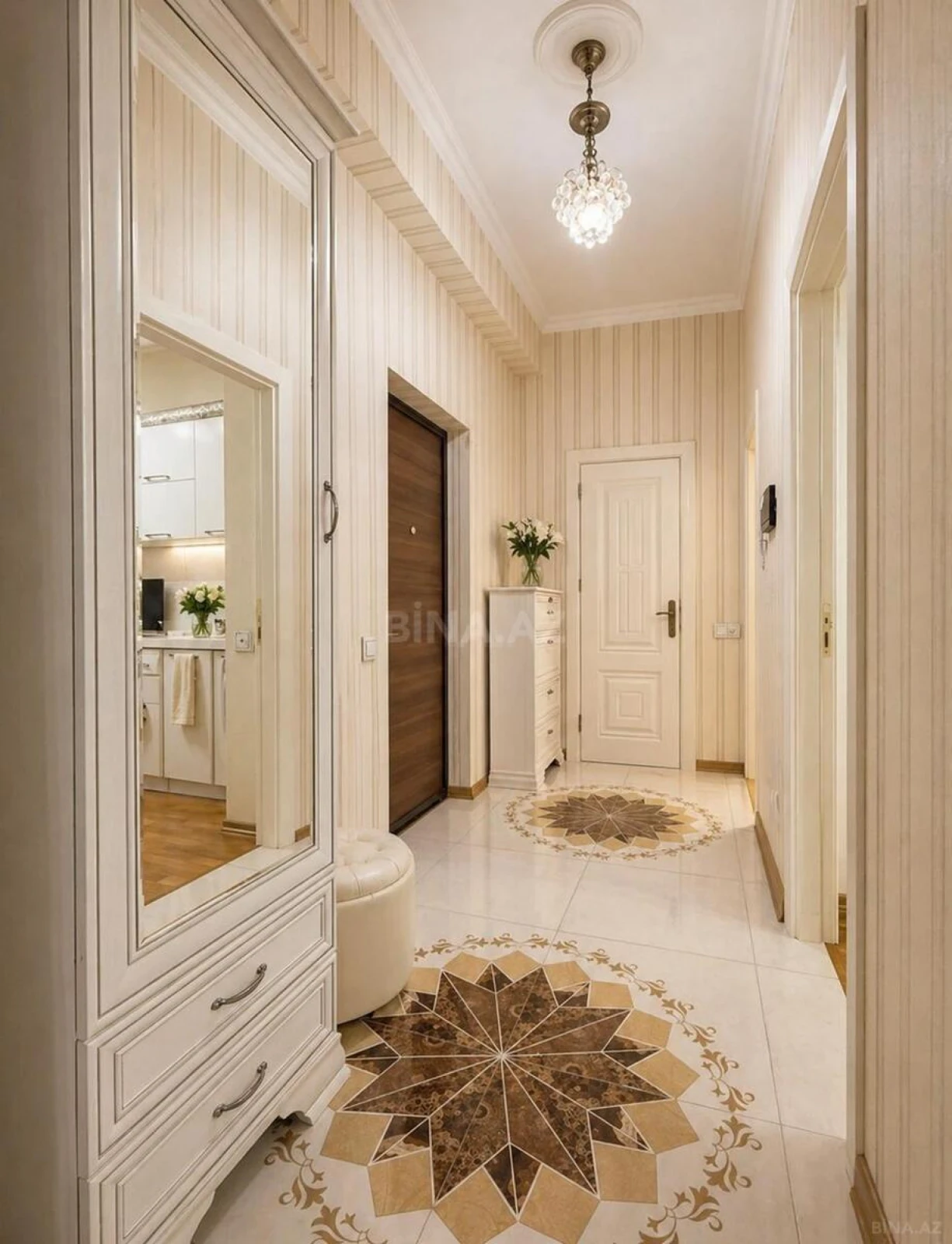 Satılır 3 otaqlı mənzil 67 m²