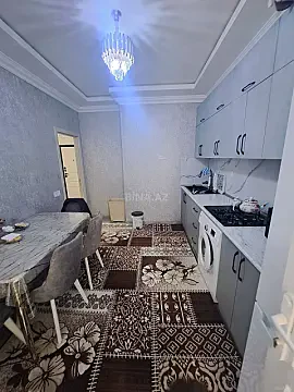 Kirayə verilir 2 otaqlı mənzil 78 m²
