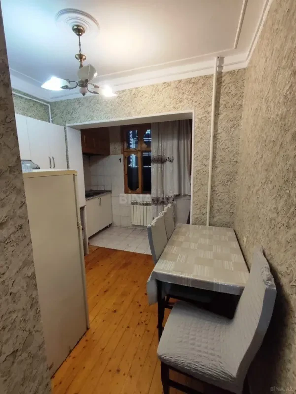 Satılır 2 otaqlı mənzil 56 m²