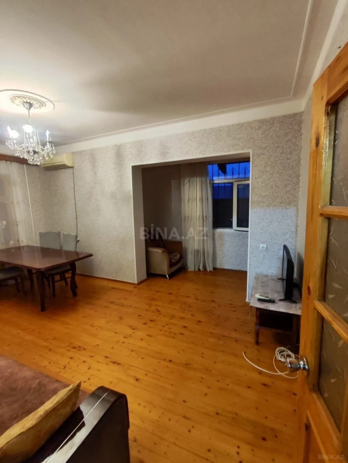 Satılır 2 otaqlı mənzil 56 m²