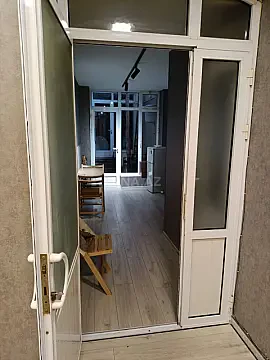 Kirayə verilir 4 otaqlı ofis 90 m²