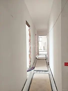 Satılır 3 otaqlı mənzil 130 m²