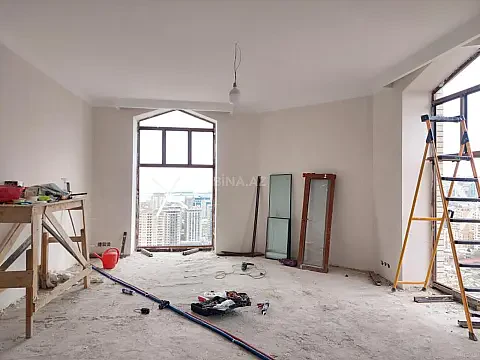 Satılır 3 otaqlı mənzil 130 m² — Bakı, Nizami 3 otaq 130.00 m²