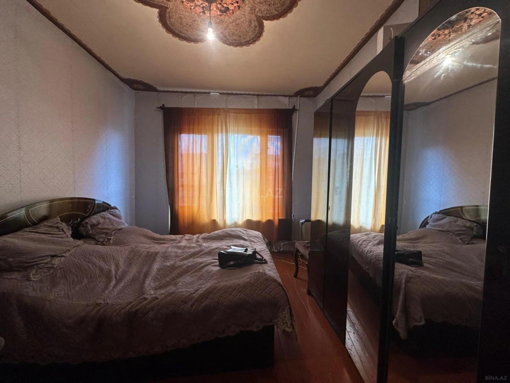 Satılır 2 otaqlı mənzil 64 m²