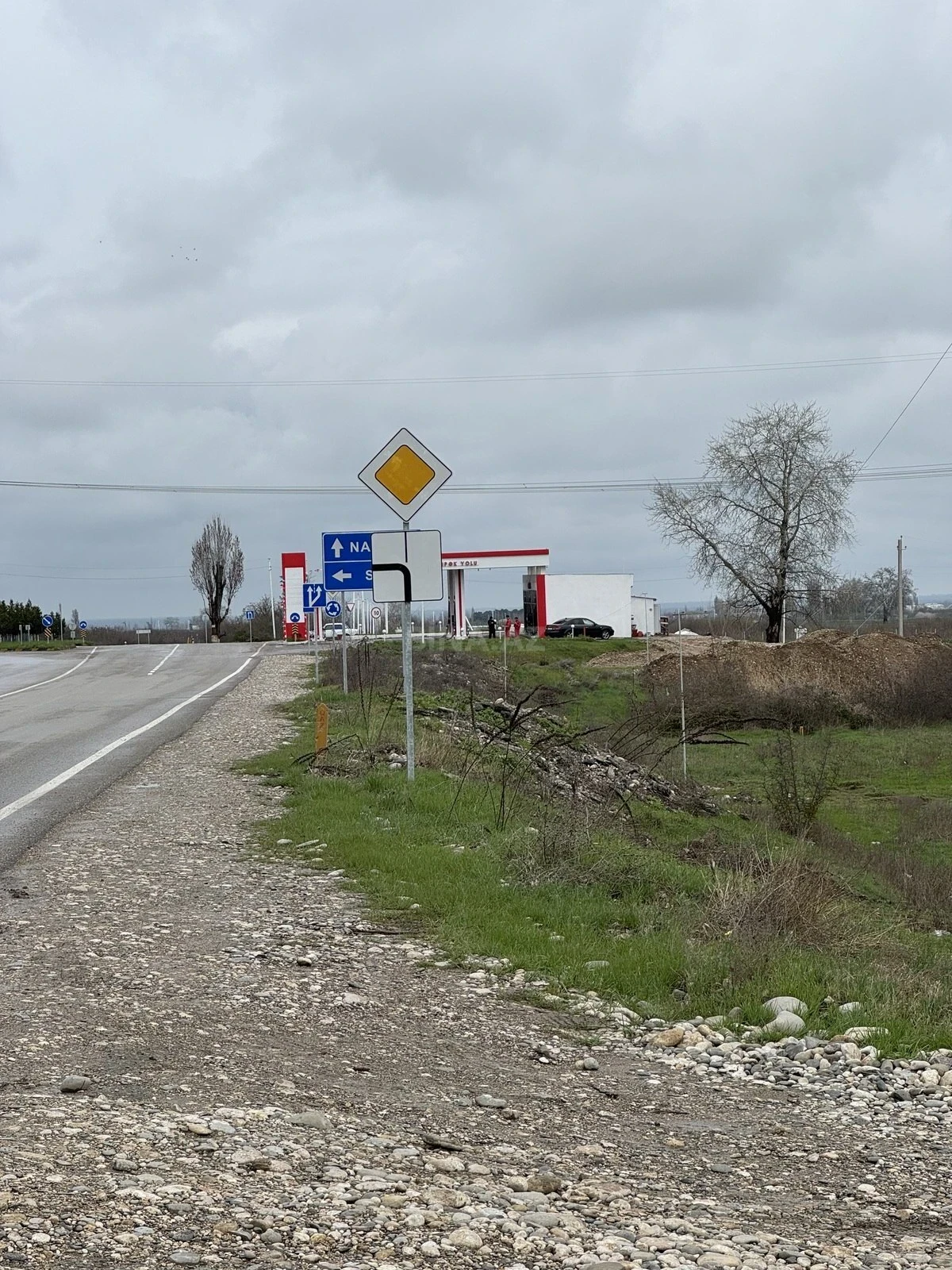 Satılır torpaq sahəsi 100 m²