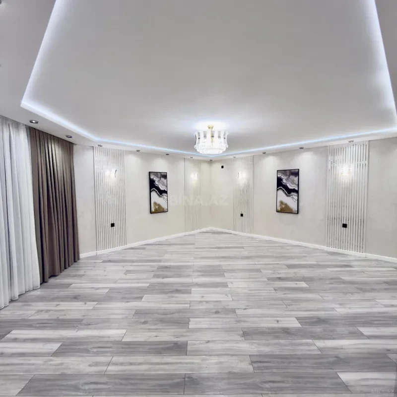 Satılır 4 otaqlı mənzil 164 m²