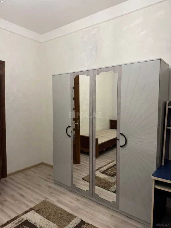 Kirayə verilir 2 otaqlı mənzil 60 m²