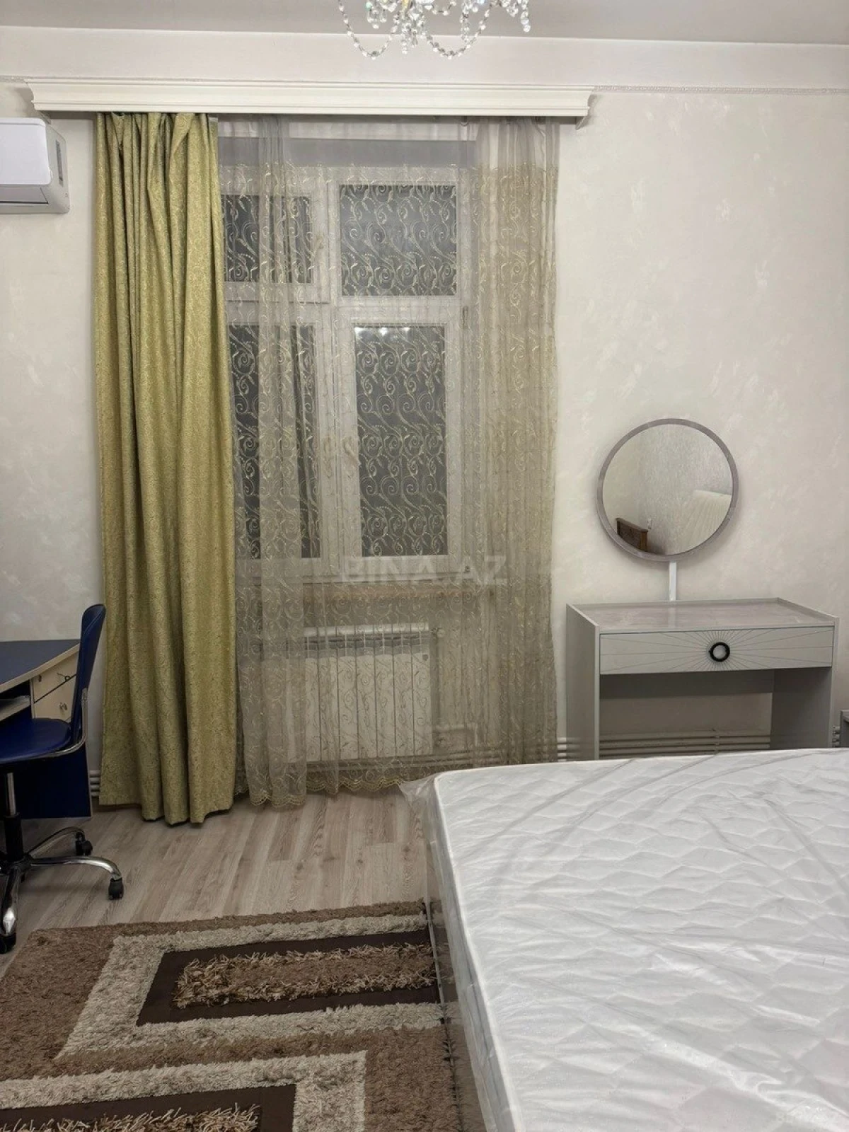 Kirayə verilir 2 otaqlı mənzil 60 m²
