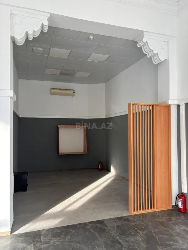 Kirayə verilir obyekt 351 m²