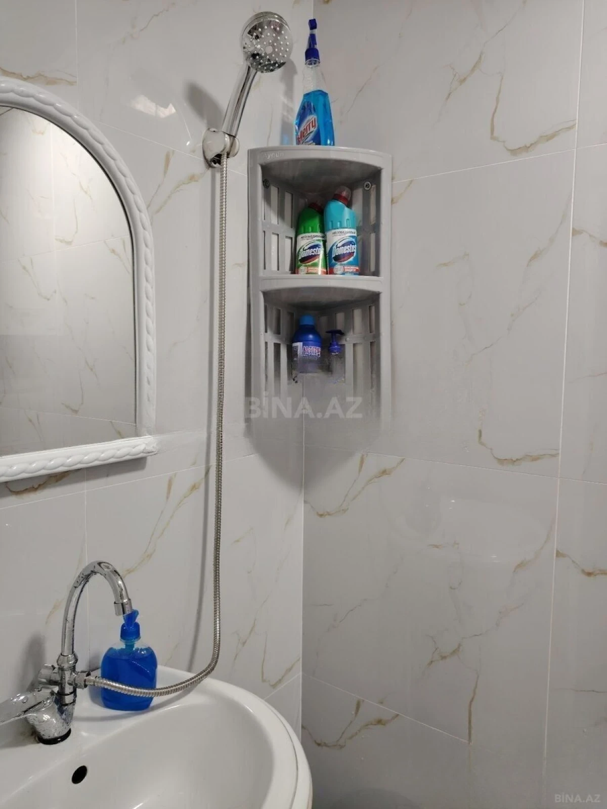 Kirayə verilir 2 otaqlı mənzil 50 m²