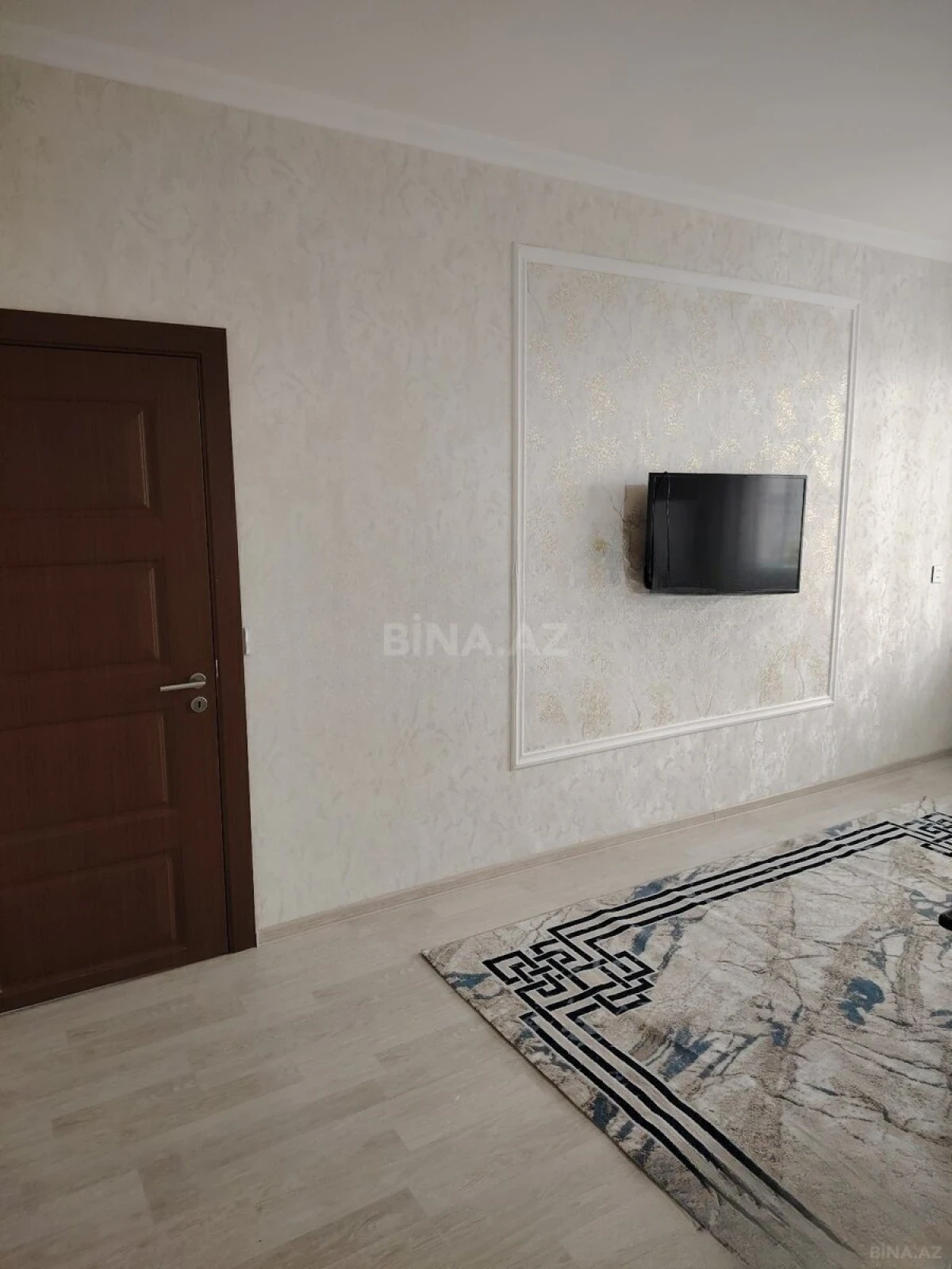 Kirayə verilir 2 otaqlı mənzil 50 m²