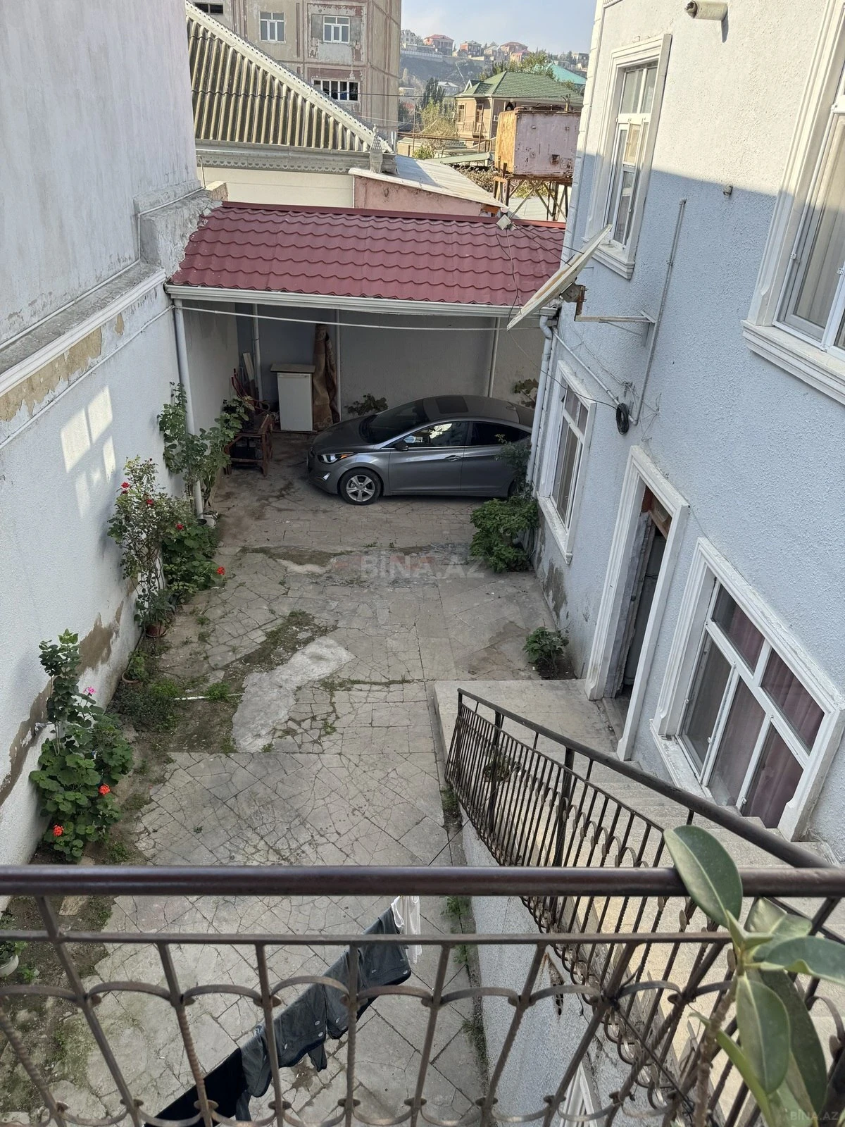 Satılır 5 otaqlı həyət evi 143 m²