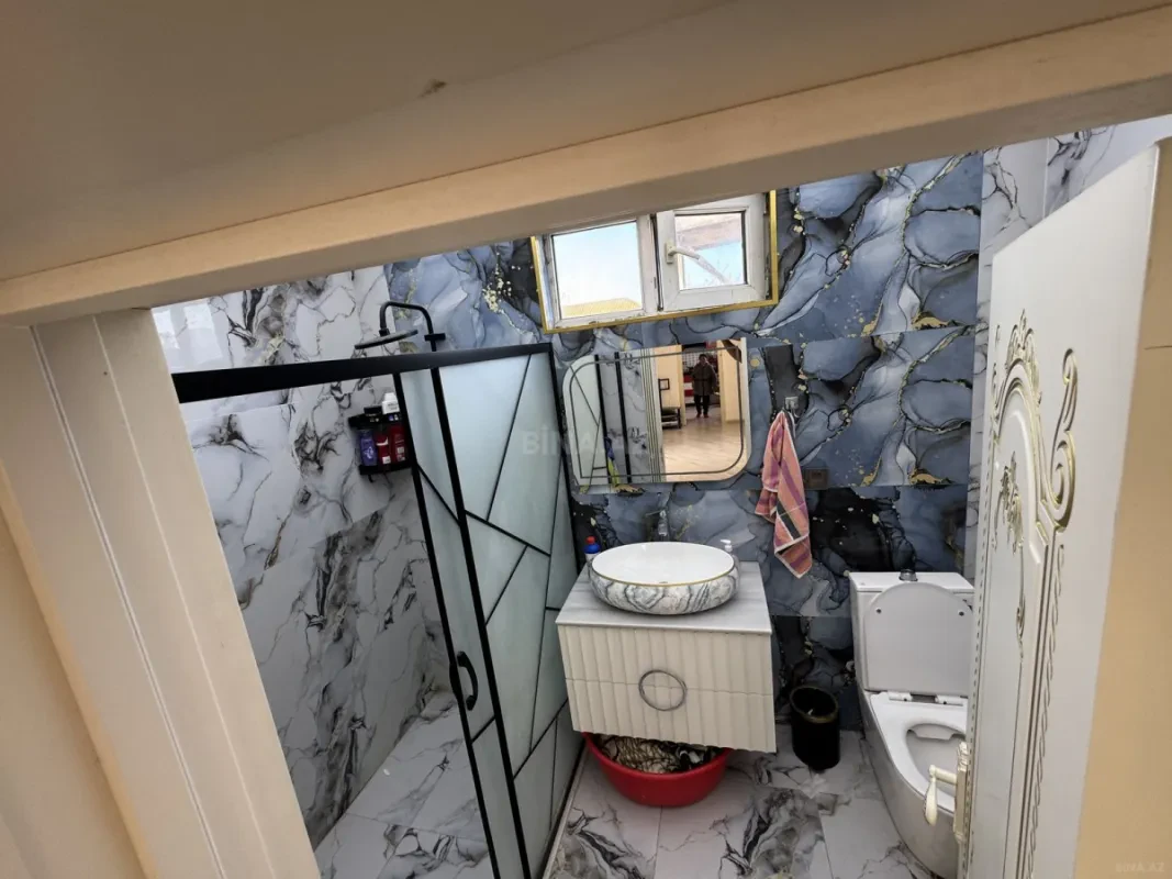 Satılır 5 otaqlı həyət evi 143 m²