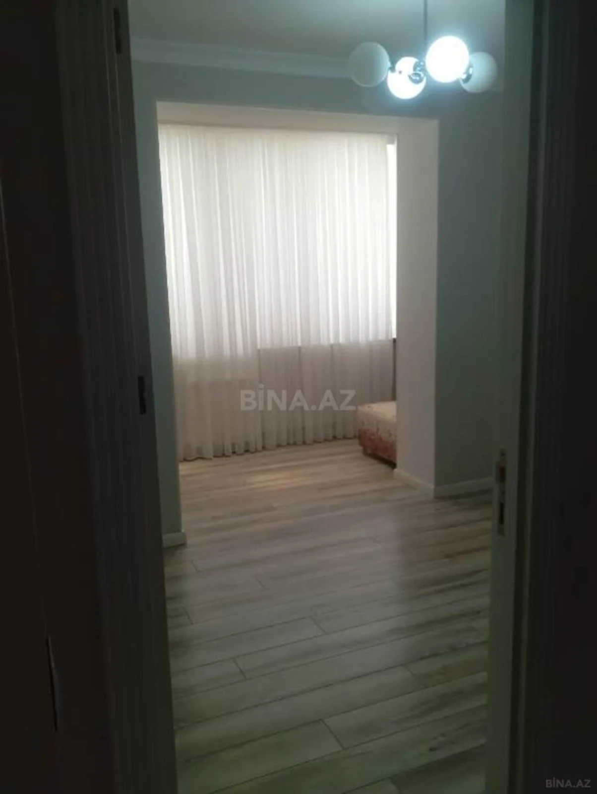 Satılır 2 otaqlı mənzil 60 m²
