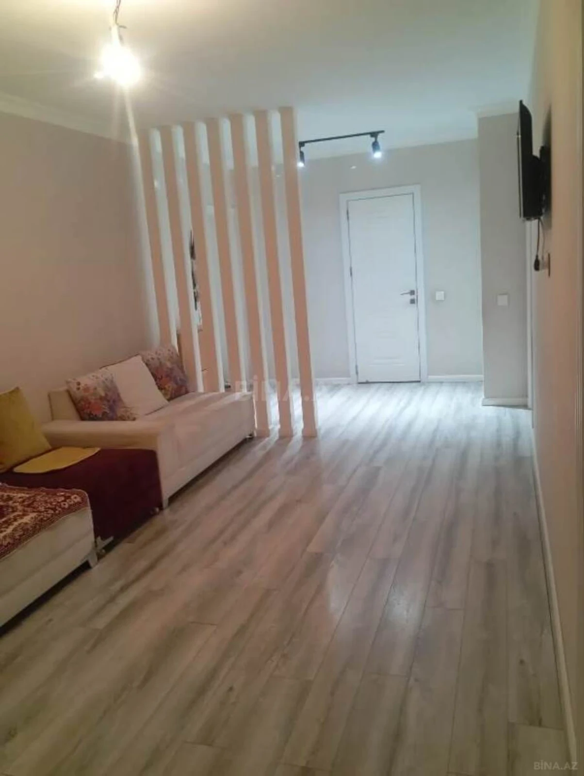 Satılır 2 otaqlı mənzil 60 m²
