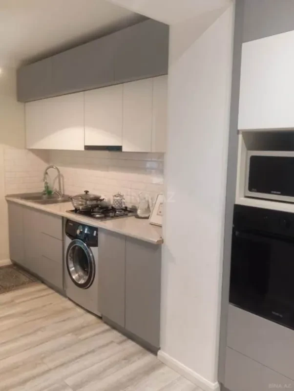 Satılır 2 otaqlı mənzil 60 m²