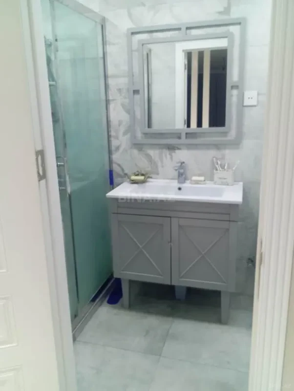 Satılır 2 otaqlı mənzil 60 m²
