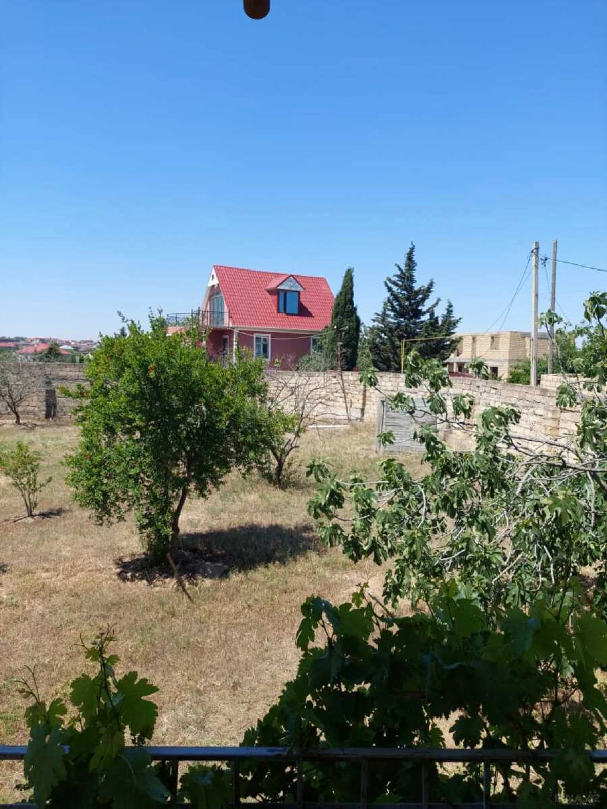 Satılır 3 otaqlı həyət evi 150 m²