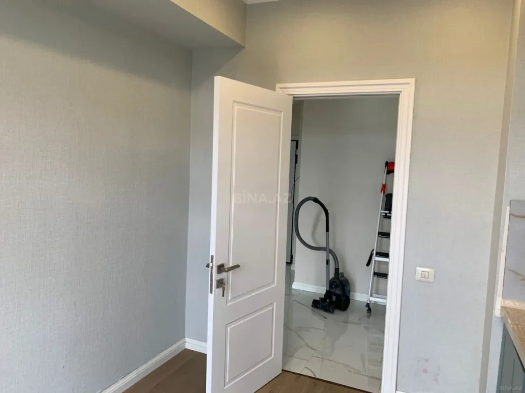 Satılır 2 otaqlı mənzil 63 m²