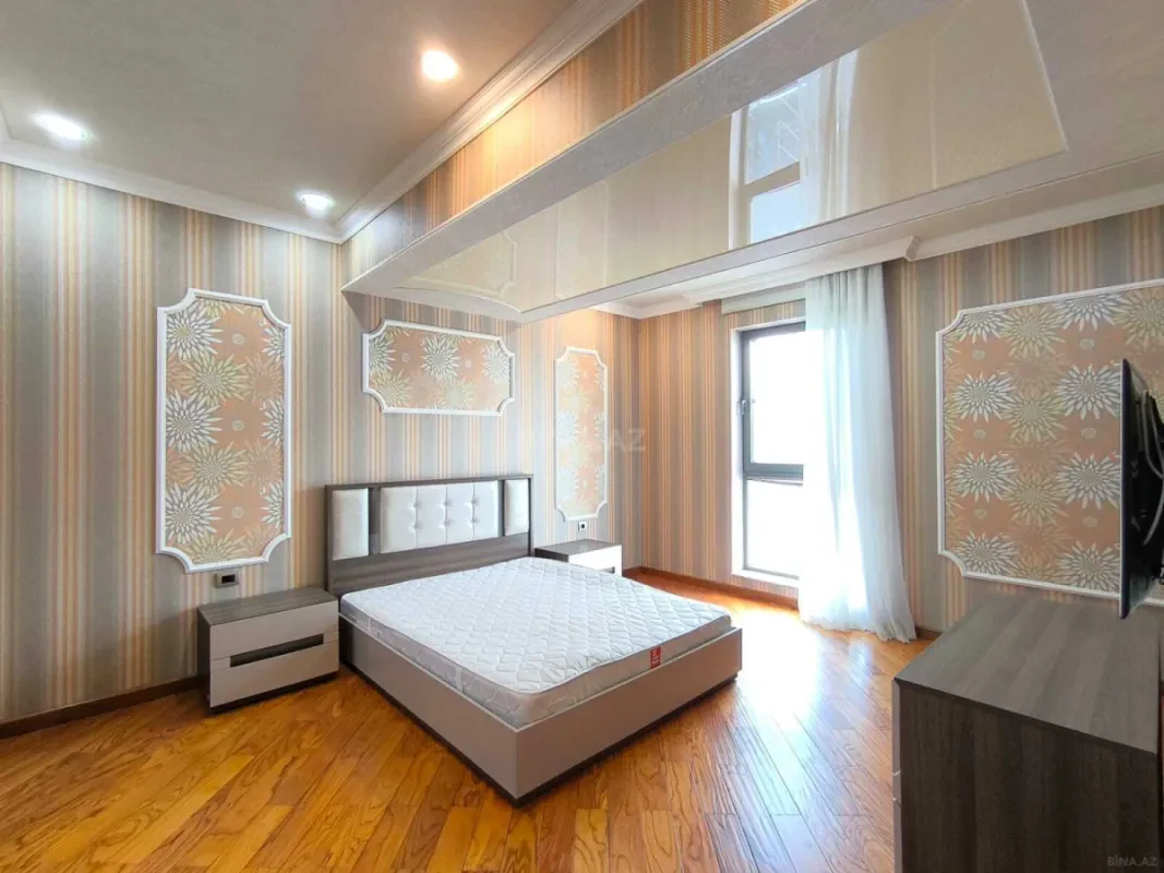 Kirayə verilir 5 otaqlı mənzil 320 m²