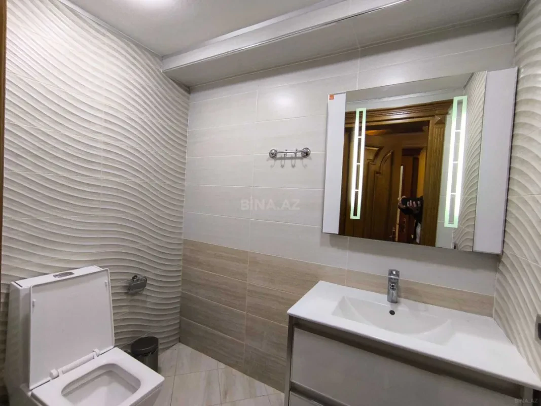 Kirayə verilir 5 otaqlı mənzil 320 m²