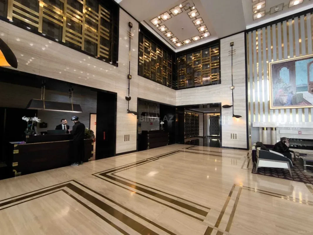 Kirayə verilir 5 otaqlı mənzil 320 m²