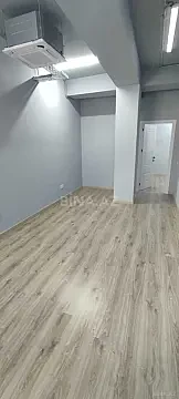 Kirayə verilir 2 otaqlı ofis 65 m²