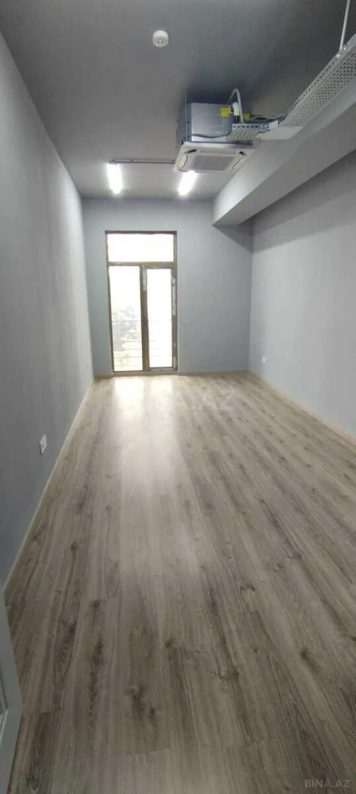 Kirayə verilir 2 otaqlı ofis 65 m²