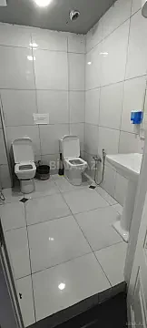Kirayə verilir 2 otaqlı ofis 65 m²