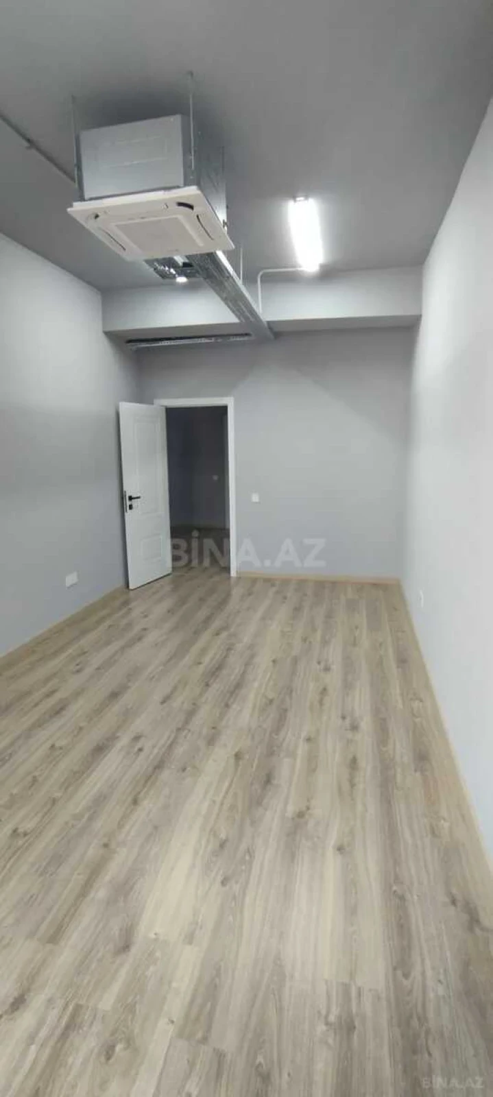 Kirayə verilir 2 otaqlı ofis 65 m²