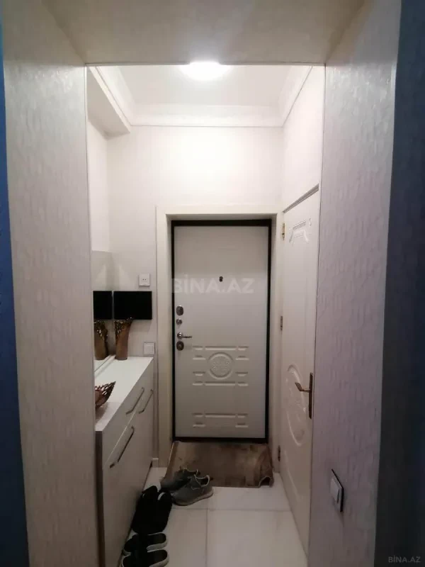 Satılır 4 otaqlı mənzil 123 m²