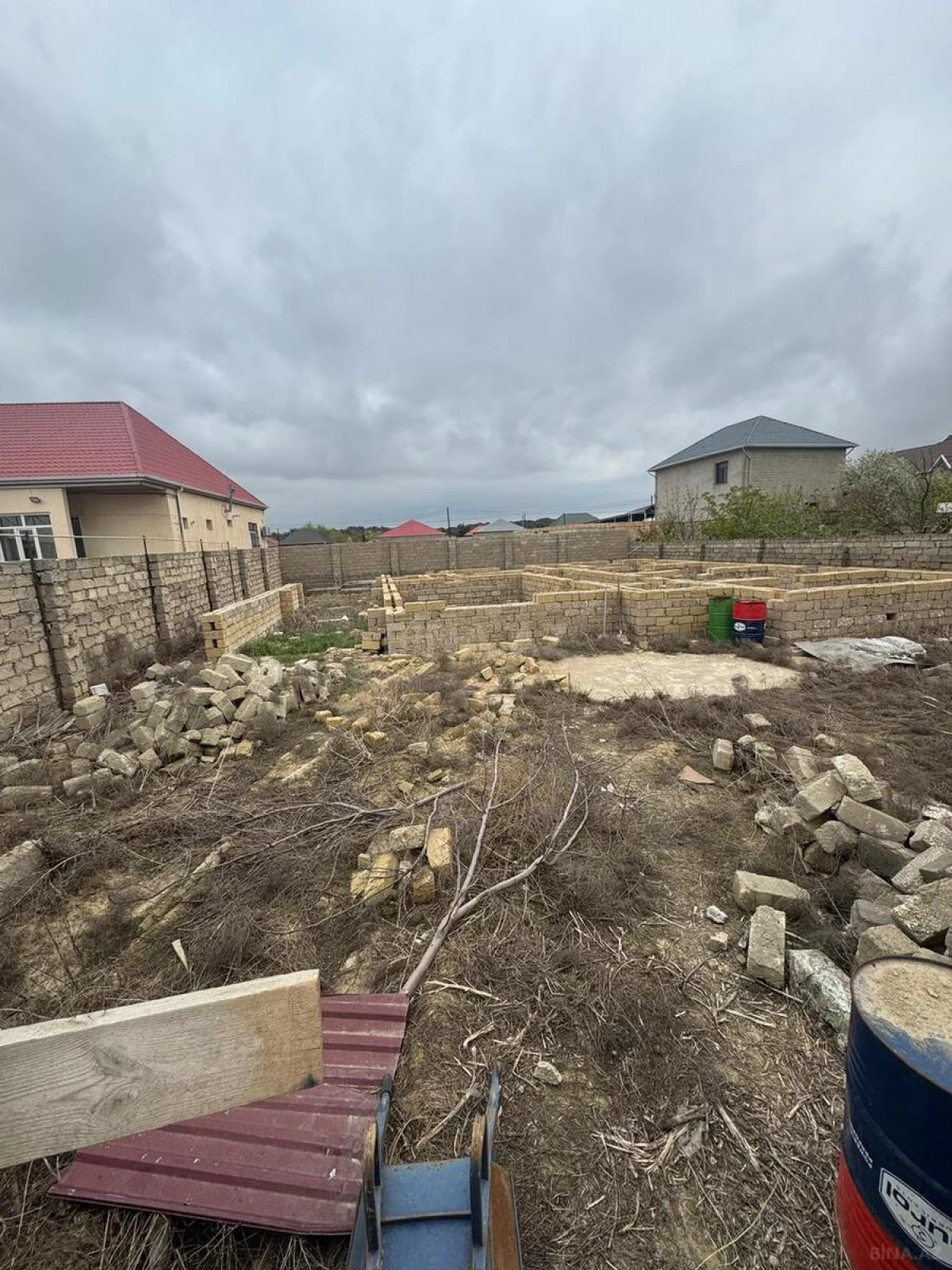 Satılır torpaq sahəsi 6 m²